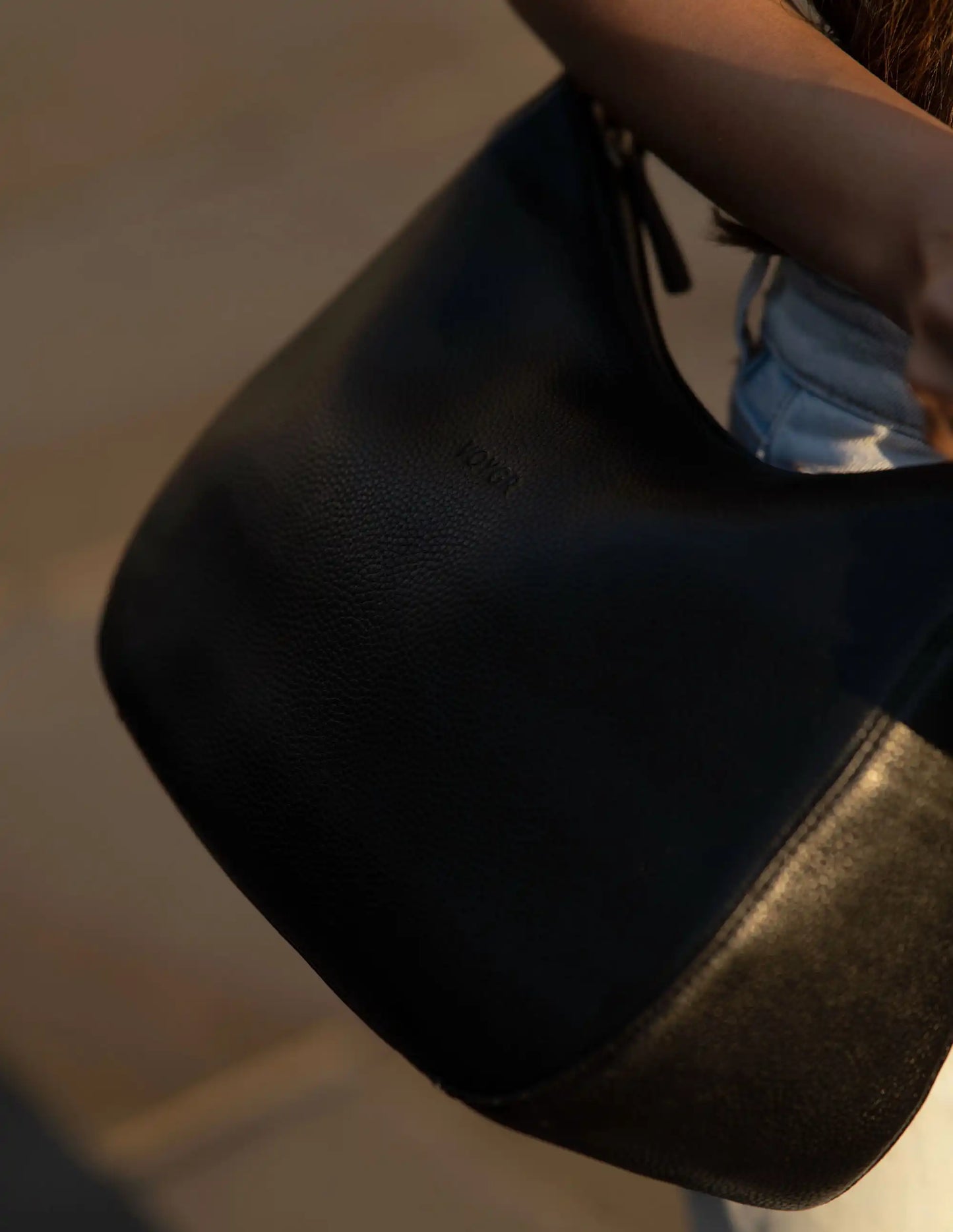 Voygr One Crescent Camera Bag